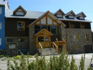 Ruca Pehuen Eco-Lodge de Montana