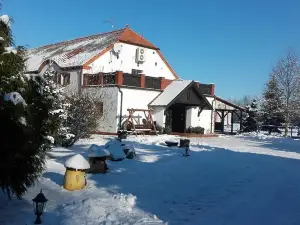 Hotel Stara Stajnia