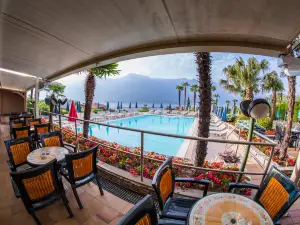 Hotel Royal Village