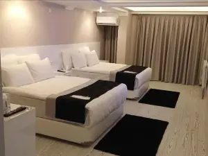 Kremon Hotel