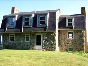 Field Stone Bluff - First Floor One Bedroom Apartment