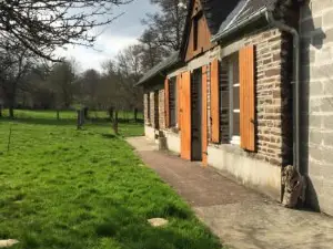 La Petite Maison O Bord de l'Eau