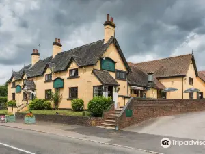 Golden Lion Hotel
