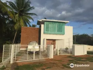 Davey's Townhouse by Veo - Part of StayVista