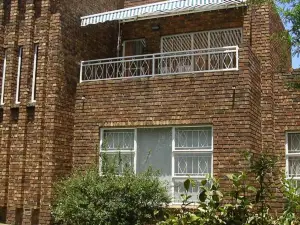 Mall Guesthouse