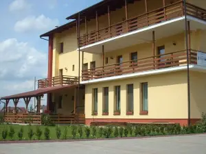 Pensiunea Maria , Floresti
