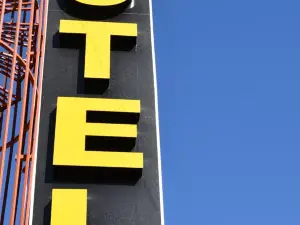 Dolphin Hotel & Hostel Sulaymaniyah