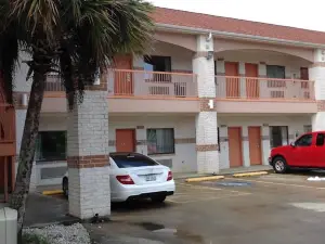 Executive Inn & Suites