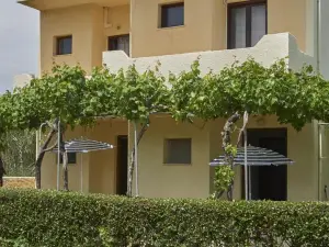 Dimitra Apartments