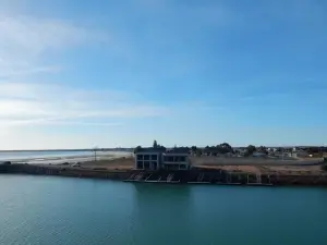 Wallaroo Marina Executive Apartments