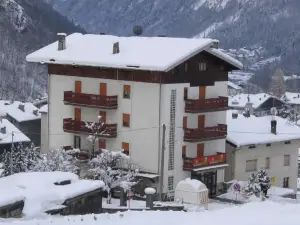 Pensione Genzianella