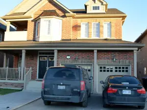 Beautiful and Spacious Basement Apartment