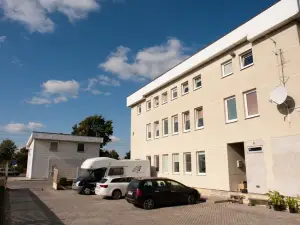 Verslo Klasė-Easy to Stay