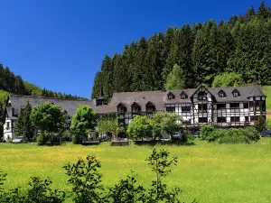 โรงแรมยากด์โฮฟ กลาสฮึตเทอ