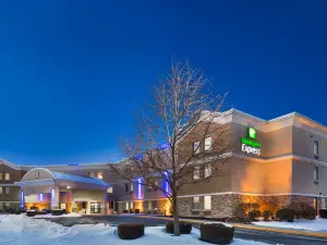 Holiday Inn Express Harrisburg NE