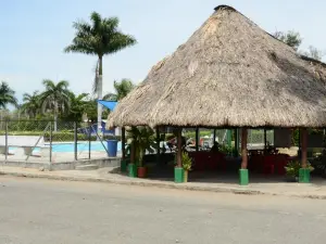 El Algarrobo