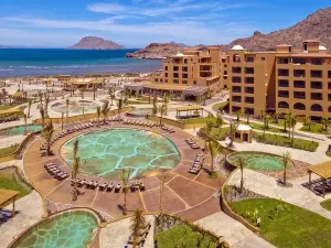 Villa del Palmar at the Islands of Loreto