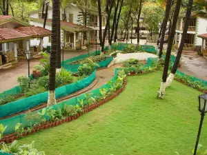 Golden Swan Beach Resort