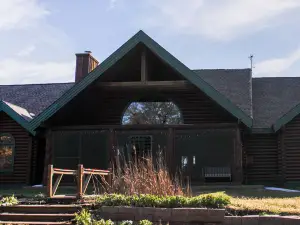 Indian Creek Village Winery