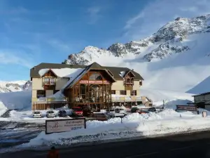 Lautaret Lodge & Spa