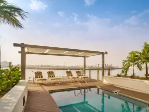Grand Hyatt Abu Dhabi Hotel and Residence Emirates Pearl
