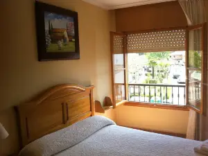 Hostal Puerta la Villa