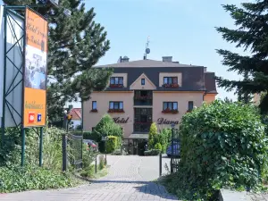 Hotel Diana Apartments
