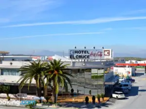 Hotel El Cruce Moraleda