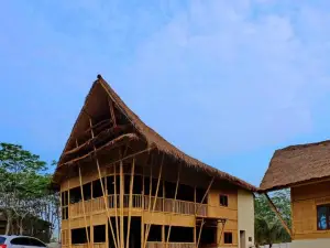 Sawarna Paradiso