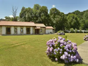 Piscina en Casa Rural Con Encanto El Puentuco Una de las Casas Mas Valoradas de Cantabria