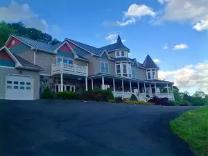 Skyline Vineyard Inn
