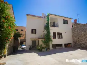 Apartman Ana