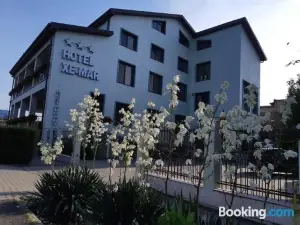 Hotel Xemar