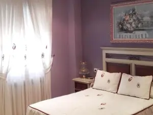 Chalet with 4 Bedrooms in Zamora, with Wonderful City View, Enclosed Garden and Wifi