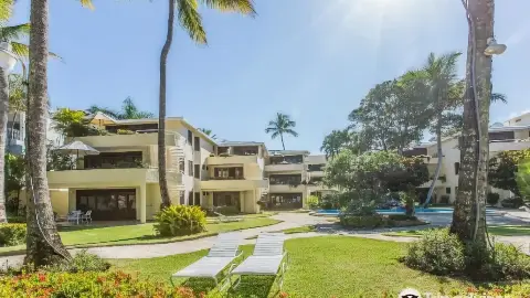 Ola Rivers Restaurant