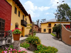 Decameron El Pueblo