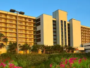 Shell Island Resort - All Oceanfront Suites