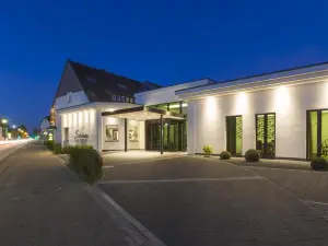 Hotel & Restaurant Schönau