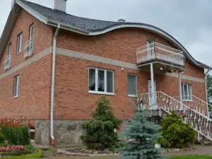 Guest House Kalnu pūpoli