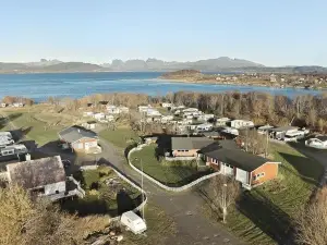 Camp Saltstraumen-Elvegård