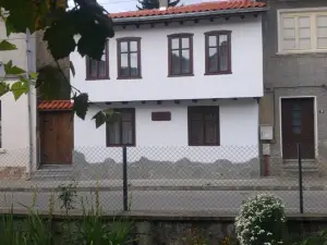 Guest House Strumena