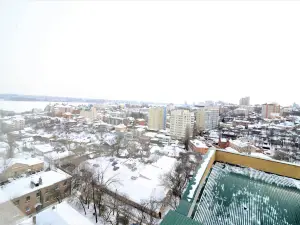 Megapolis Apartments on Bolshaya Manezhnaya Street 13V