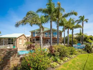 Captain's Quarters Bermagui