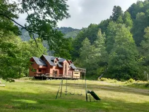 Refugio Las Raices