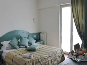 Hotel Riviera Varazze