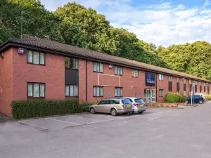 Travelodge Medway M2