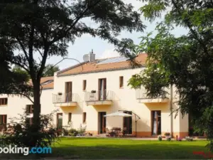 Cellino Hotel Prieros