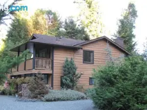 Shawnigan Lake Bed and Breakfast