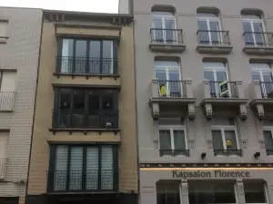 Comfortable Apartment in The Town Centre, Within Walking Distance of The Ocean