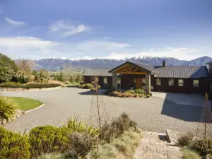 Amuri Estate Luxury Lodge